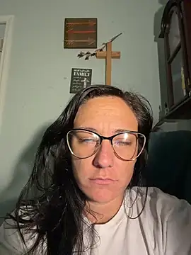 xnaomifox Chat XXX in diretta