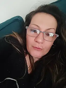 Chat XXX en directo de Lovely_Chiara