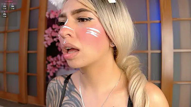 miss___abigail Adlı Modelin Canlı XXX Sohbeti