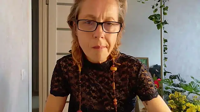 LioraWeiss Live XXX-Chat