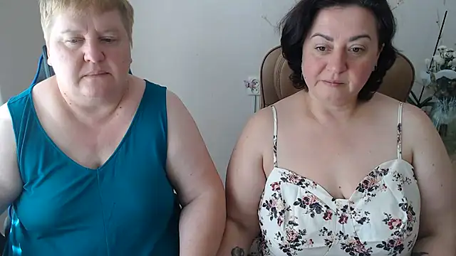 Lindy-Jeanien Live XXX chat