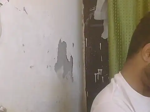 Stubborndesiboy's Live XXX Chat
