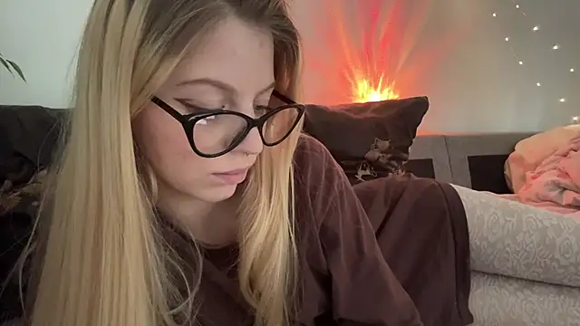 Fanny_Fresh Chat XXX in diretta