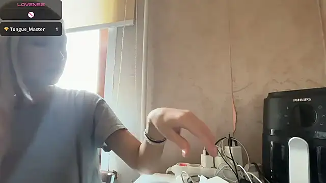 Онлайн чат XXX AngelJeni
