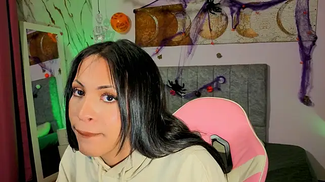 clara_evanss live XXX chat