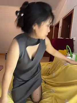 Lajiao-55's Live XXX Chat