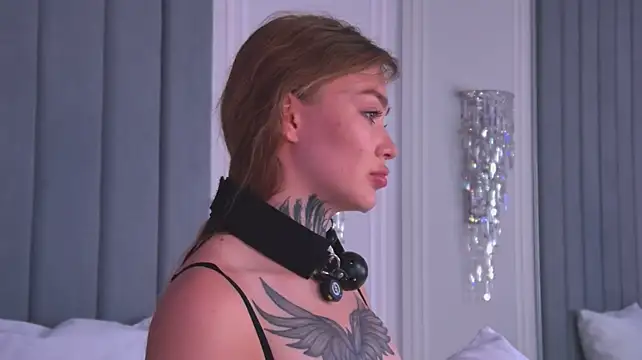 AriWild – Naživo XXX chat
