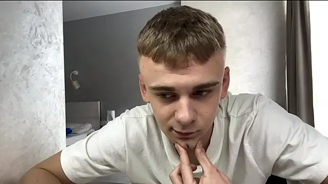 SoloFury Live XXX-chat