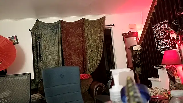 دردشة MasterDaddyCool الجنسية المباشرة