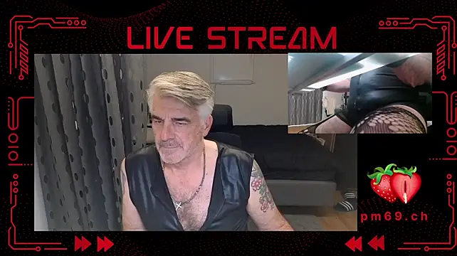 دردشة DirtyDaddy_CH الجنسية المباشرة