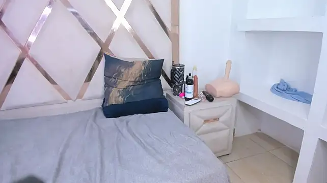 mitch_asm: απευθείας συνομιλία ΧΧΧ