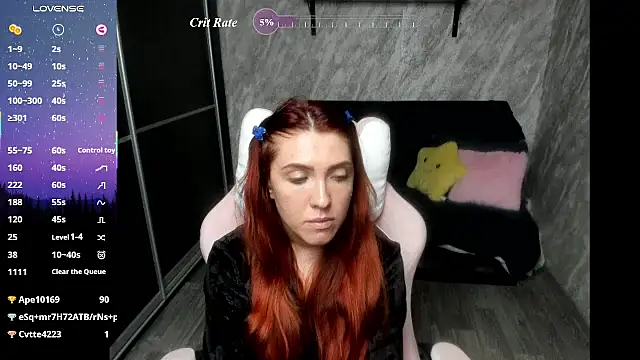 Reginasmilee's Live XXX Chat