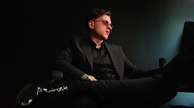 FelixStarkk élő XXX-chatje