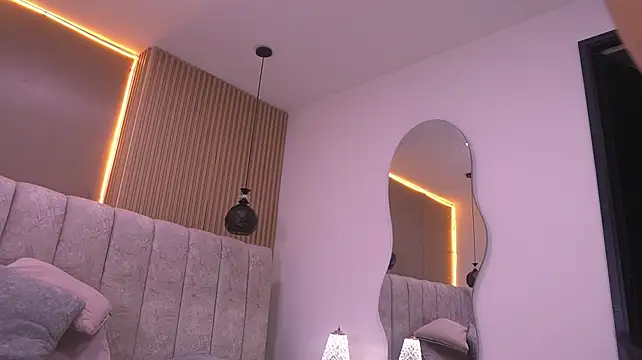 Chatroom XXX en direct de violeta_aroca