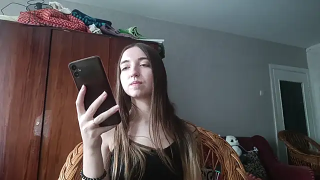 WynonaFarhat Chat XXX live