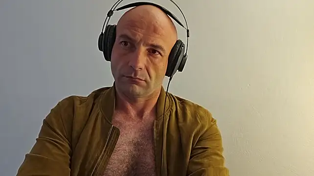 צ'אט XXX בשידור חי של 001HAF