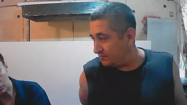 XXX chat uživo modela DenMaretxx