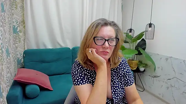 Živý XXX chat LeaPure