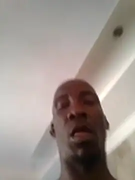 longdickson12345 élő XXX-chatje