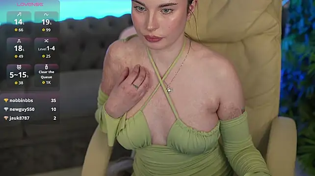 Вебкам-шоу KassandraPlay