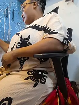 Goddess_of_Hearts XXX чат на живо