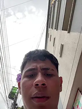 Chatroom XXX en direct de Alejandro_vega_