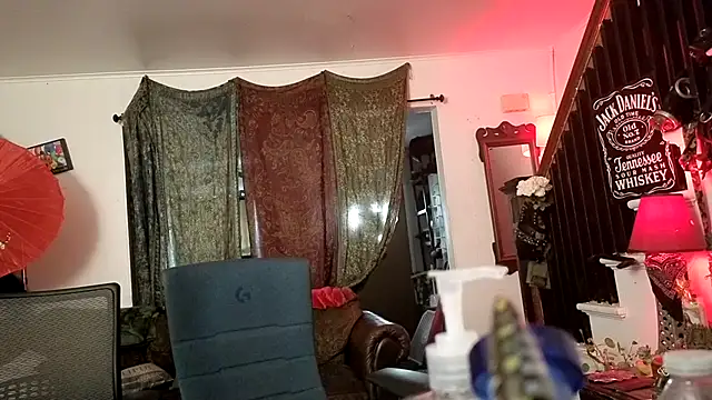 دردشة MasterDaddyCool الجنسية المباشرة