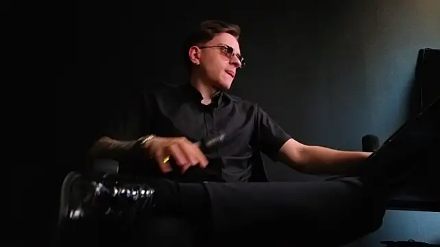 Онлайн чат XXX FelixStarkk