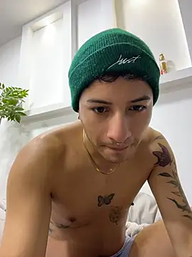 SirDamian webcam show