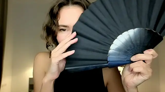Miss_juliaa_ Chat XXX in diretta