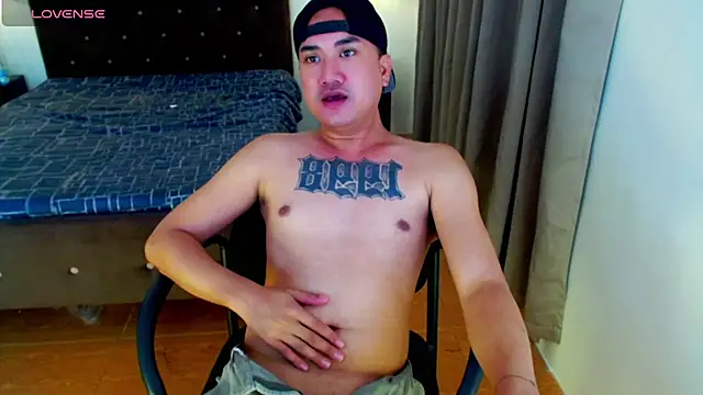 ExtraLarge_Ron 现场XXX聊天