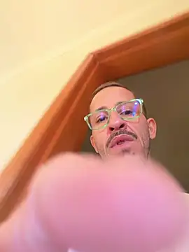 Chat +18 de MeladoDiMel ao vivo