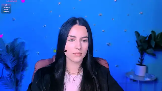 Chat XXX en directo de kamila_shine_