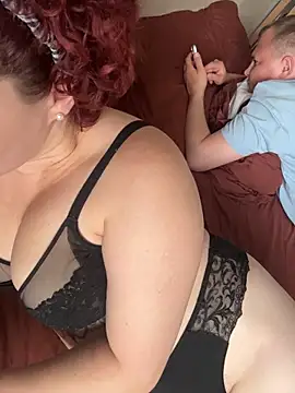 MrMrsRight Live XXX-chat