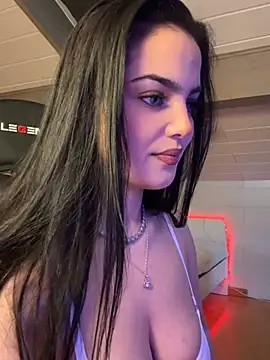 LunnaVey Chat XXX live