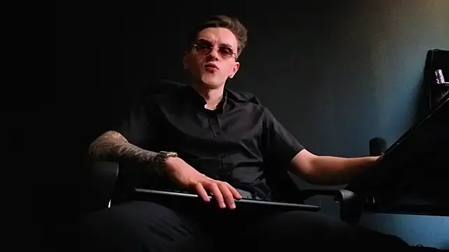 XXX chat uživo modela FelixStarkk