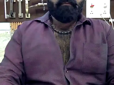 Webkamerová show hairy_indian_dad