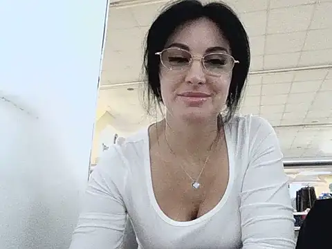 צ'אט XXX בשידור חי של Sweaty20
