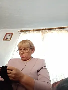 Chat +18 de Elena_Beautiful784 ao vivo