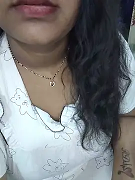Ammu14399 Chat XXX live