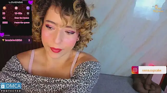nena_cupcake_ – webcam-show