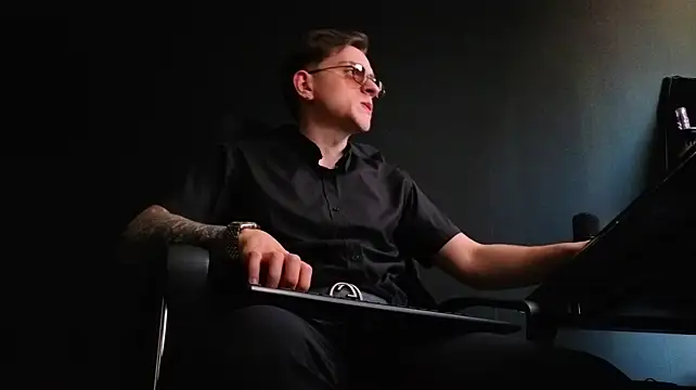 FelixStarkk Chat XXX live