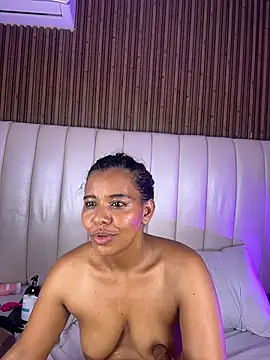 SandraMilerr – Live XXX-chat
