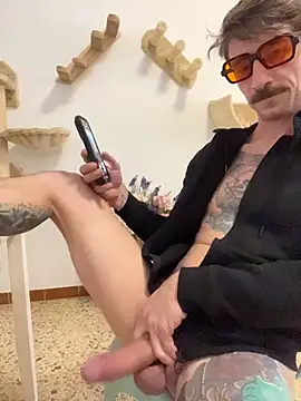 _Lordjizz's Live XXX Chat