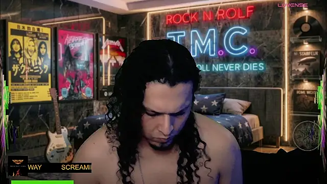 chino_roz Chat XXX live