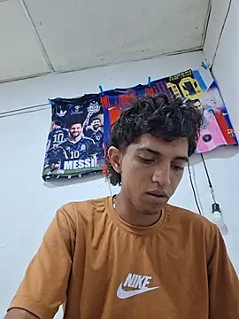 צ'אט XXX בשידור חי של Noscay