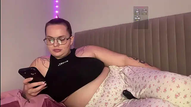 XXX chat uživo modela Nata102