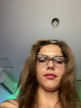 دردشة HumbleJess الجنسية المباشرة