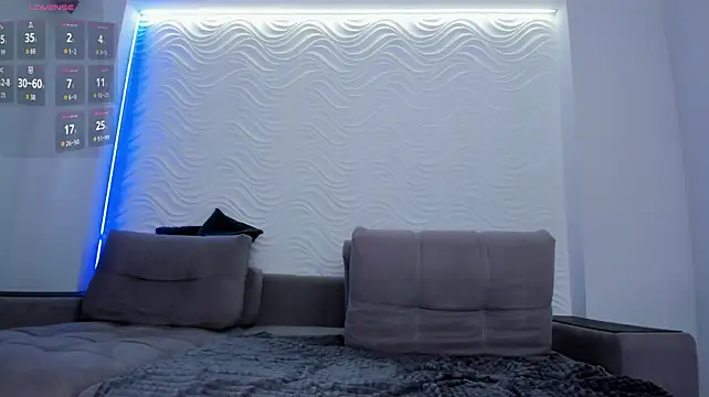 calystrian Live XXX chat