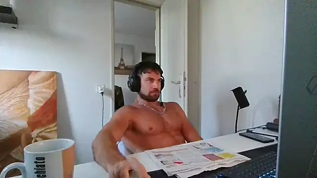 alpha-hunk Chat XXX in diretta